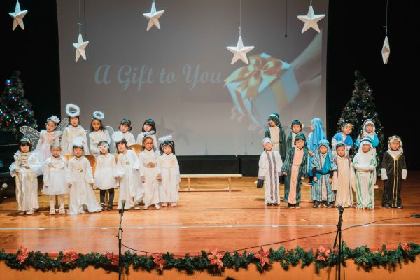 幼儿园圣诞表演秀,天津惠灵顿幼儿园