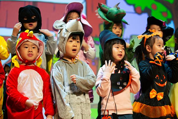 Nest Halloween Show,Wellington College International Tianjin