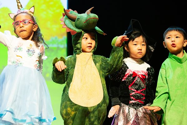 Nest Halloween Show,Wellington College International Tianjin
