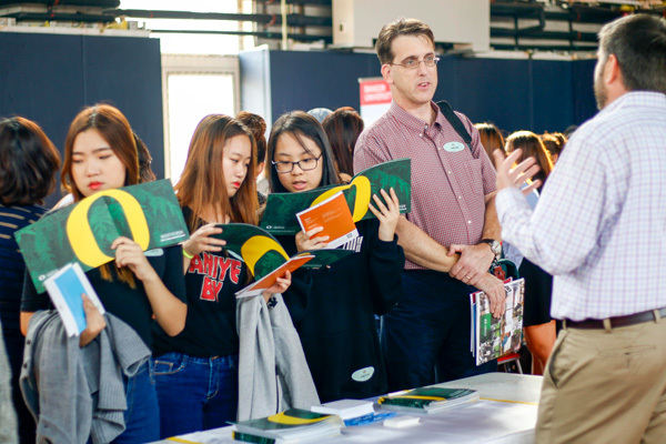 INTERNATIONAL UNIVERSITY FAIR 2016,Wellington College Bilingual Tianjin