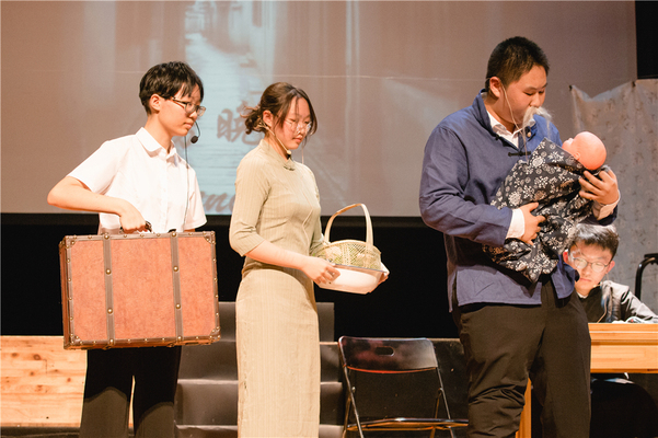 Chinese Drama-Under the Roofs of Shanghai,Wellington College Bilingual Tianjin