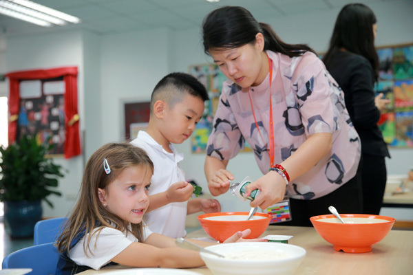 Yogurt Cake Making,Wellington College Bilingual Tianjin – Nursery
