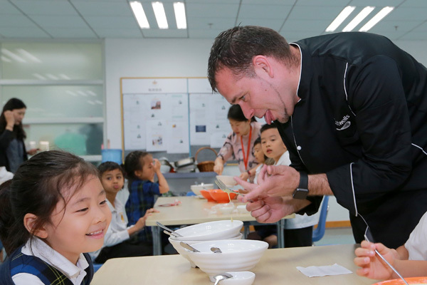 Yogurt Cake Making,Wellington College Bilingual Tianjin – Nursery