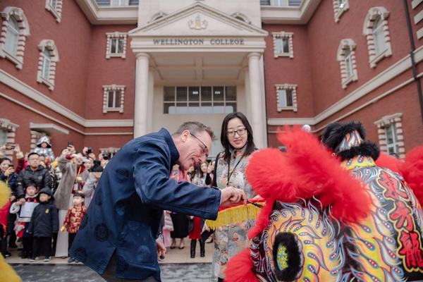 春节庆典,杭州惠灵顿外籍人员子女学校