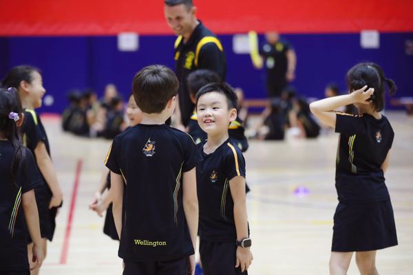 开学第一天,杭州惠灵顿外籍人员子女学校