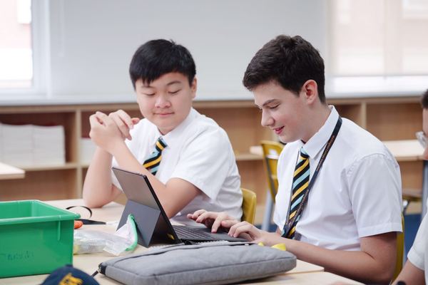 开学第一天,杭州惠灵顿外籍人员子女学校