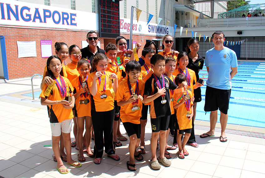 Santa splash swim meet - Singapore International School