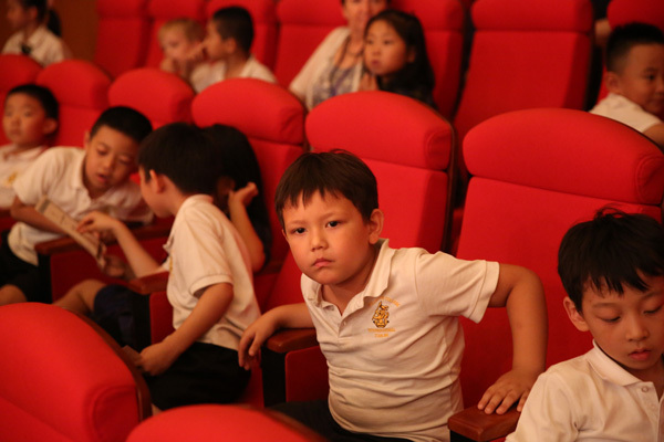 Senior School Assembly,Wellington College International Tianjin