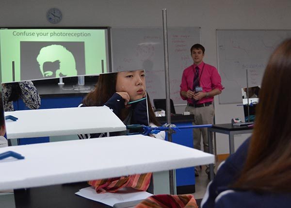 Science Talk & ISCOT Science Competition,Wellington College International Tianjin