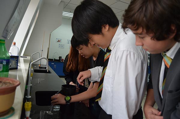 Science Talk & ISCOT Science Competition,Wellington College International Tianjin