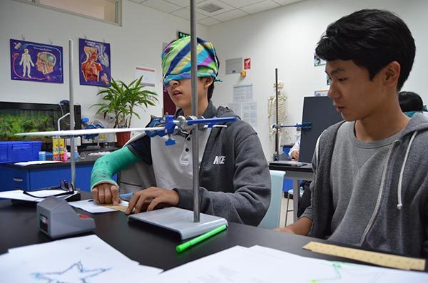 Science Talk & ISCOT Science Competition,Wellington College International Tianjin