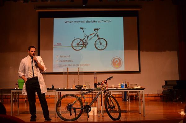 Science Talk & ISCOT Science Competition,Wellington College International Tianjin