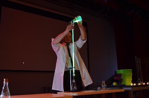 Science Talk & ISCOT Science Competition,Wellington College International Tianjin