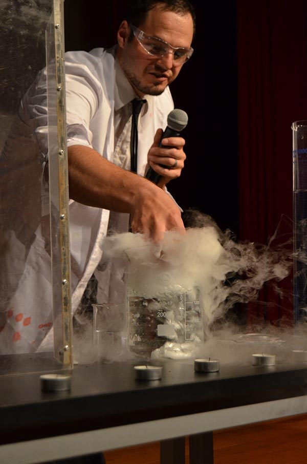 Science Talk & ISCOT Science Competition,Wellington College International Tianjin