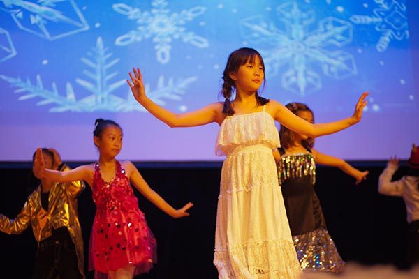 Junior Christmas Carol,Wellington College International Tianjin