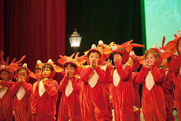 Junior Christmas Carol,Wellington College International Tianjin