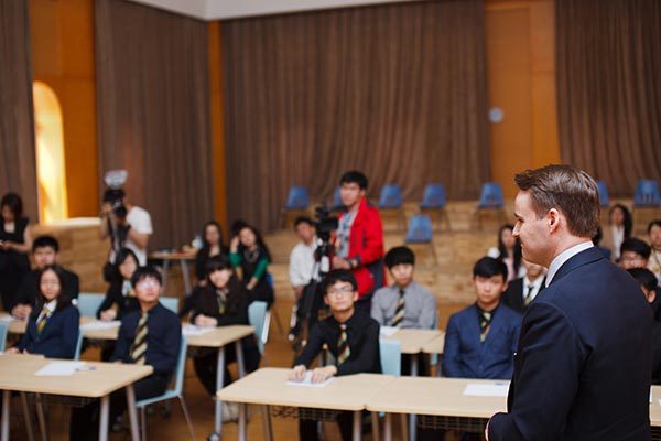 Debrett's taster session at Wellington Tianjin,Wellington College International Tianjin