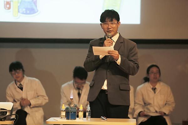 Science Assembly,Wellington College International Tianjin