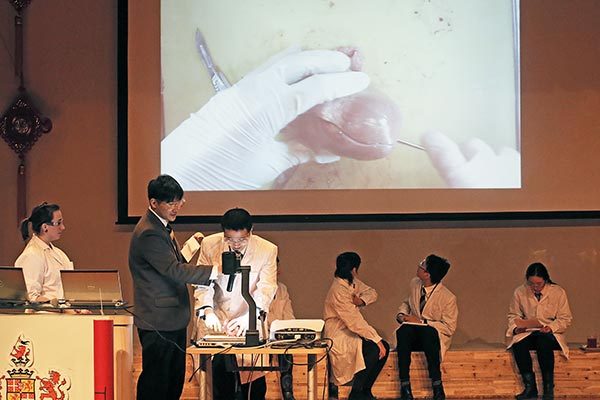 Science Assembly,Wellington College International Tianjin