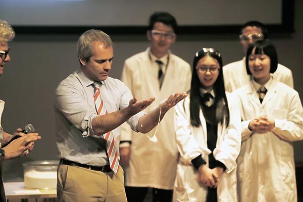 Science Assembly,Wellington College International Tianjin