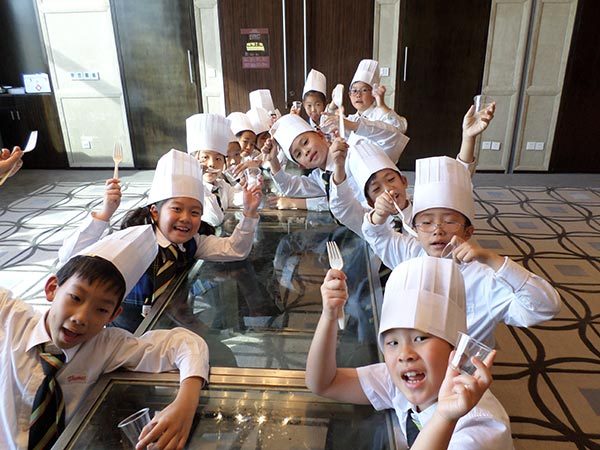 Milepost 2 Chocolate Day,Wellington College International Tianjin