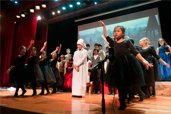 Junior Christmas Show,Wellington College International Tianjin