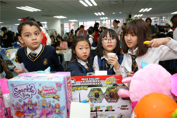 Charity Christmas Bazaar,Wellington College International Tianjin