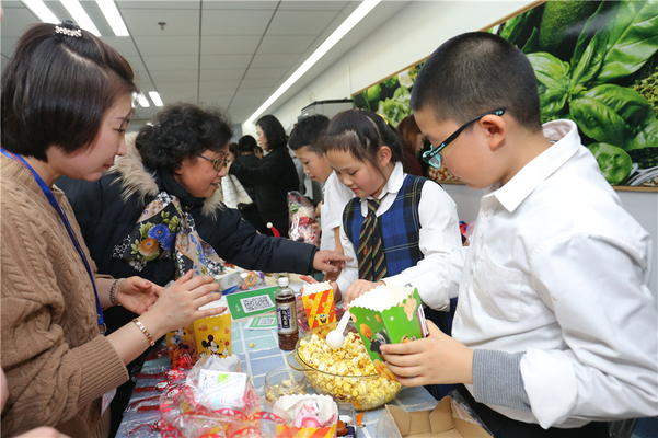 Charity Christmas Bazaar,Wellington College International Tianjin