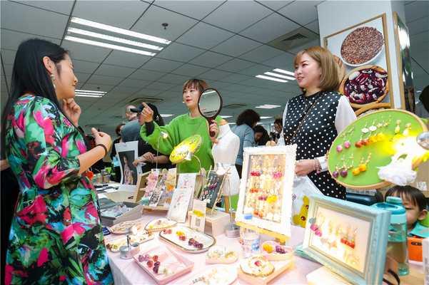 Charity Christmas Bazaar,Wellington College International Tianjin