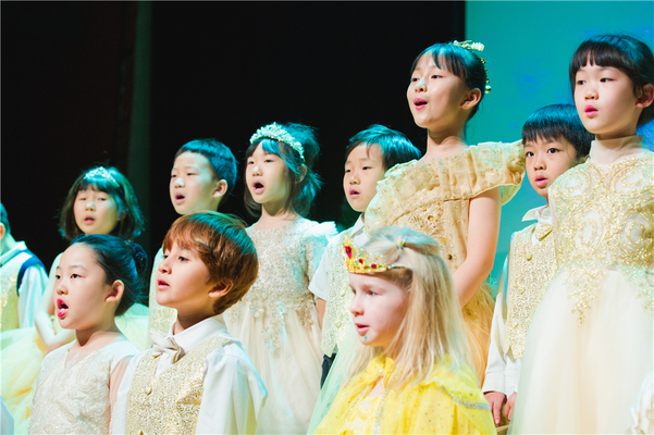 Junior Christmas Show,Wellington College International Tianjin