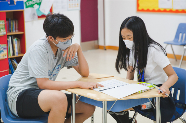 Reading Buddies,Wellington College International Tianjin